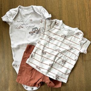 Carter’s “Mommy’s Greatest Adventure” Matching Set